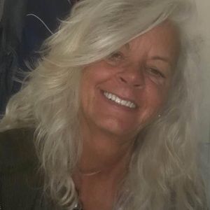 Meet your Posher, Billie